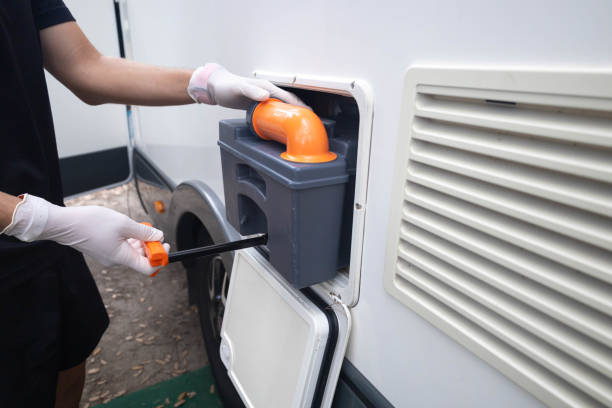 Best Luxury portable toilet rental  in Southgate, FL