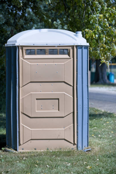 Best Porta potty rental near me  in Southgate, FL